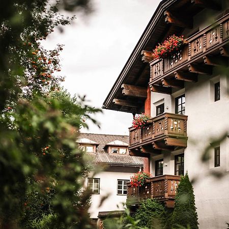 Strasserwirt - Ansitz Zu Tirol Strassen Exterior photo