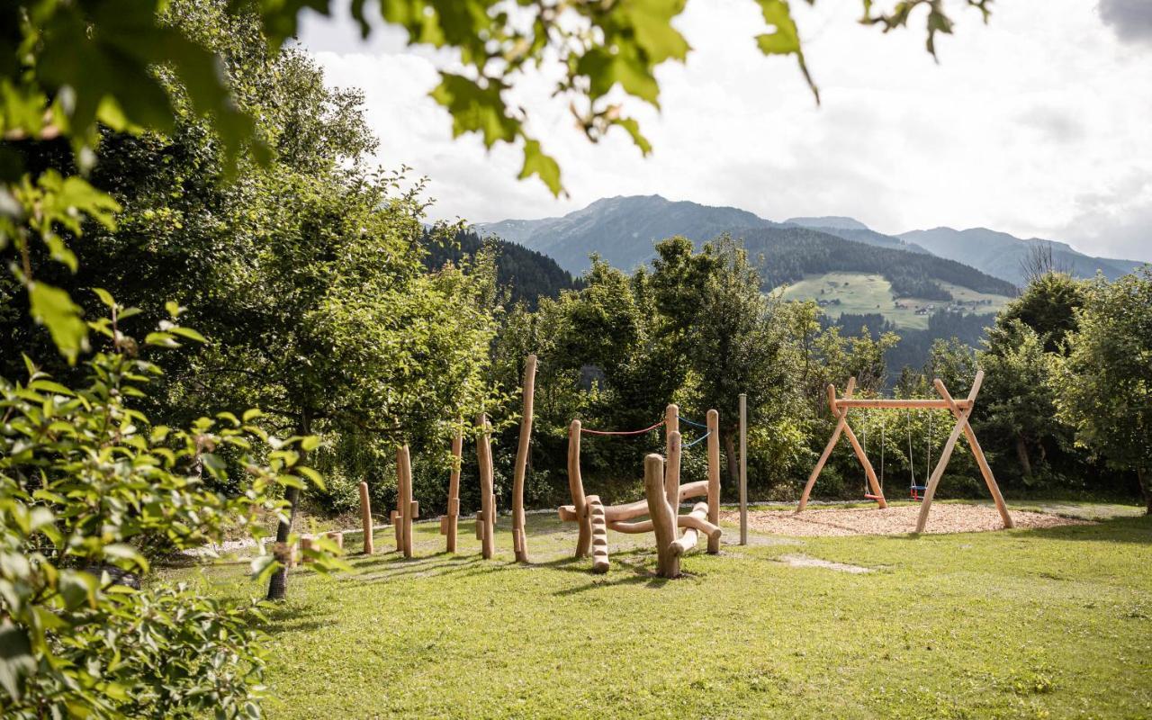 Strasserwirt - Ansitz Zu Tirol Strassen Exterior photo